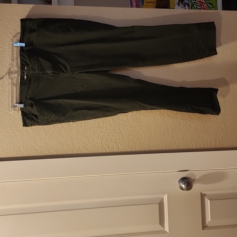 Old Navy Pixie Pant - Green Polka Dot size 18
